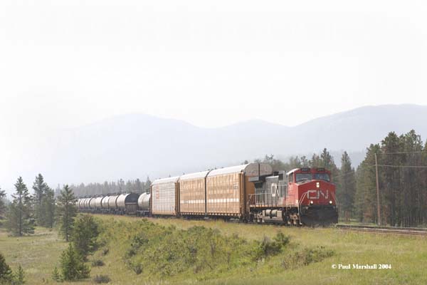 CN Dash 8 #2571 eastbound near Jasper - August 2004