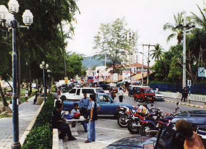 Patong Beach - Phuket (Th).jpg (164174 bytes)