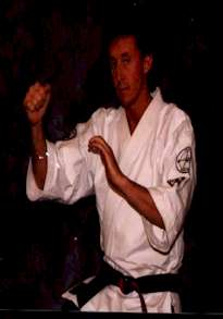 waitepic.jpg (6869 bytes)