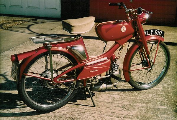 The Raleigh RM11 Super Tourist