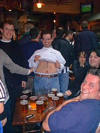 Gav's started a trend, the Evertonian lass in the background (that Gibbo fancied) is well impressed.