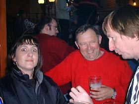 Jonno explains the offside rule to A Girlie