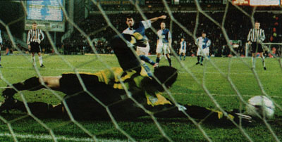 Exclusive proof that Harper DID save the penalty against Blackburn, It would have gone in if Steve hadn't got a finger to it.