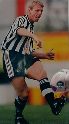 pearce kicks the chickens head in