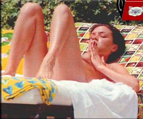 Well if she takes her kit off, obviously someones gonna take a picture of her