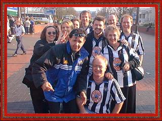 toon fans, holding thier heads high.