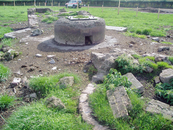 Mossband anti-aircraft gun holdfast?  Photograph © Philip Tuer 2006.