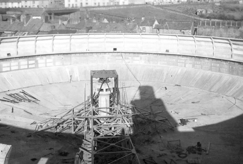 Settling tank 'A', 15th May 1941.