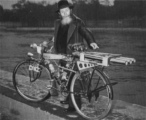 Noubel's V&eacute;lor&eacute;acteur in 1951
