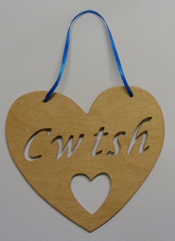 Cwtsh Heart