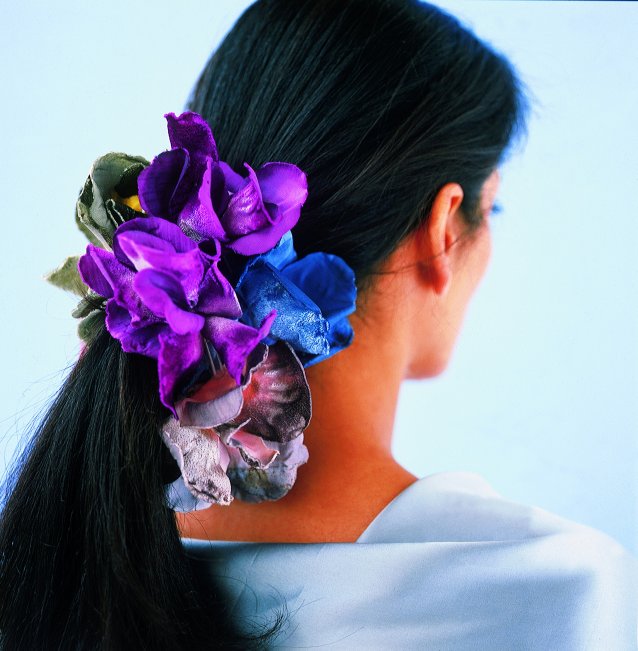 Velvet flower petal band, 36; retain ref. details and click to order