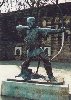 Larger photo of the statue of Robin Hood