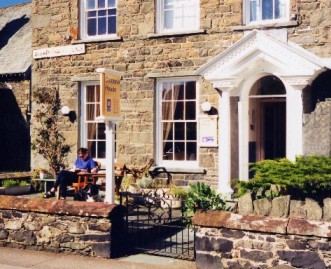 Cumbria House, Keswick - 37891 Bytes