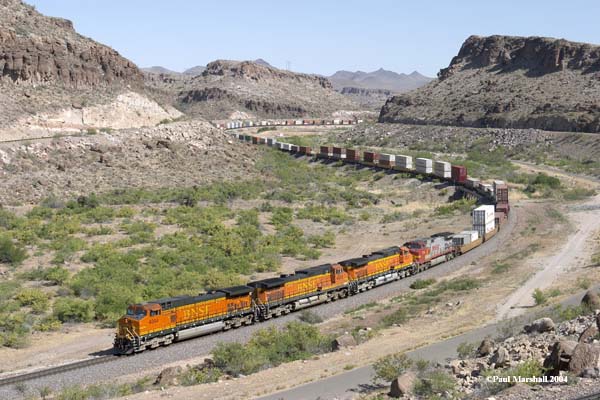 BNSF #4044 + #4525 + #704 at Kingman Canyon - May 2004