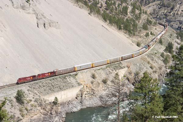 2 CP AC4400's westbound near Lytton - August 2004