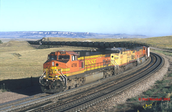 BNSF Dash 9-44CW #4796 + UP AC4400 #6869 + BNSF SD70MAC #9616 at the Lower Horseshoe, Crawford - Sept 2002