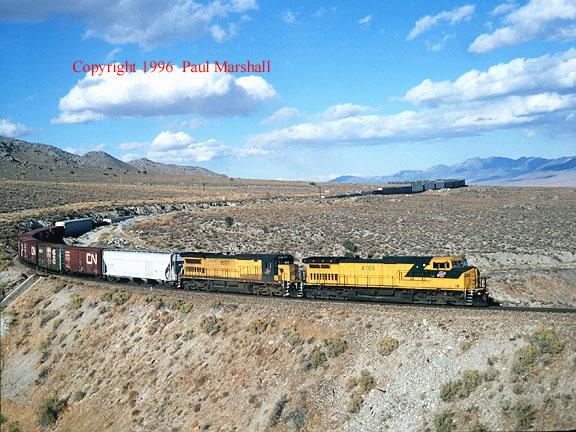 Dash 9 at Arnold Loop Oct 1996