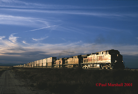 BNSF Dash 9 #4391 Sais Siding Oct 2001