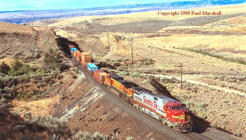 Dash 8 on Trinidad Loop Aug 1999