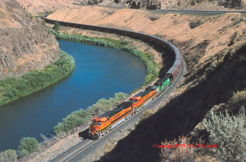 Dash 8 at Pomona Aug 1999