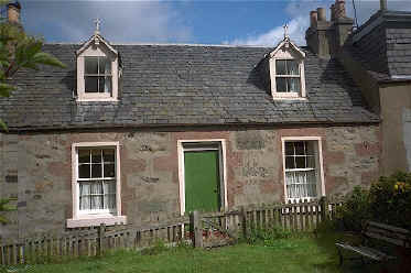 Boot Cottage 1.jpg (177288 bytes)