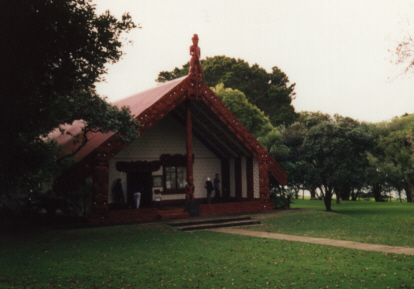 Maori Whare Runanga - Waitangi (NZ).jpg (66189 bytes)