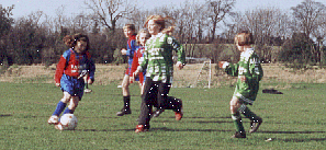 Catherine Davey in game action