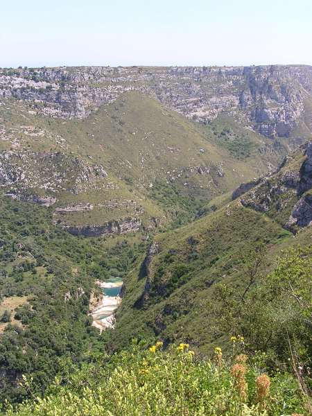 Cava Grande del Cassabile: view down from near the top: gorgeous!