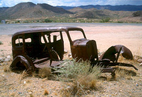 "RUST 101" Rusty_car