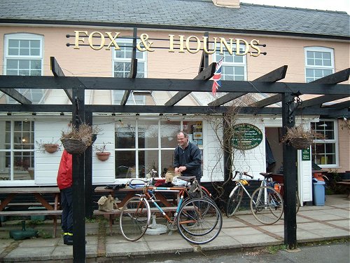 The Fox and Hounds at Bradfield St George