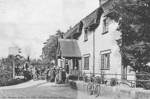 The Hare & Hounds at Old Warden