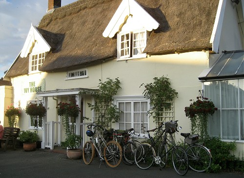 The Ivy House at Stradbroke