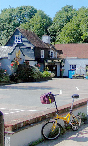 The Swan, Stanway