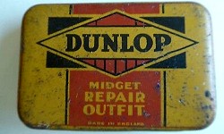 Dunlop Midget puncture repair outfit