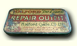 Halford De Luxe puncture repair outfit