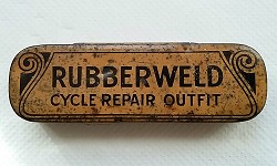 Rubberweld puncture repair outfit