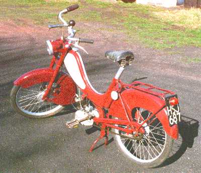 Dave Hutton's Bown moped