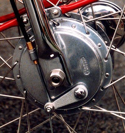 The Mercury Industries front hub, made by Grimeca in Italy