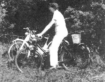 Doris and VéloSoleX