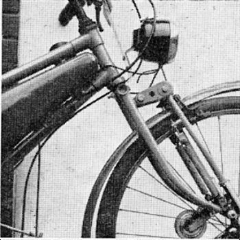 Telelink attachment added to the Raleigh forks