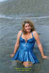 blue10.jpg (41994 bytes)