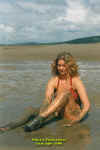 redbathing_2.jpg (34165 bytes)
