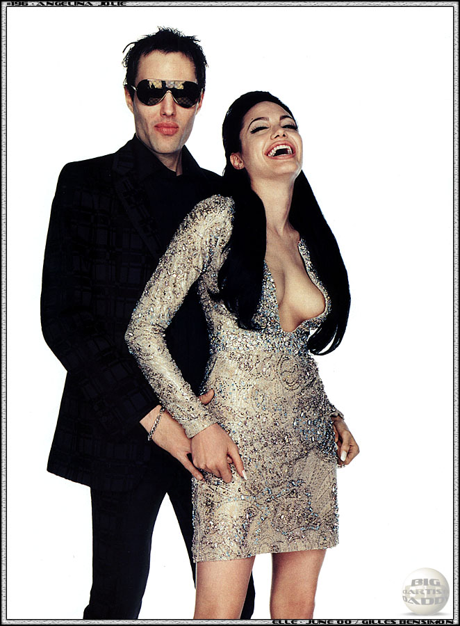 bigd-scan196-AngelinaJolie-11.jpe 132.9K