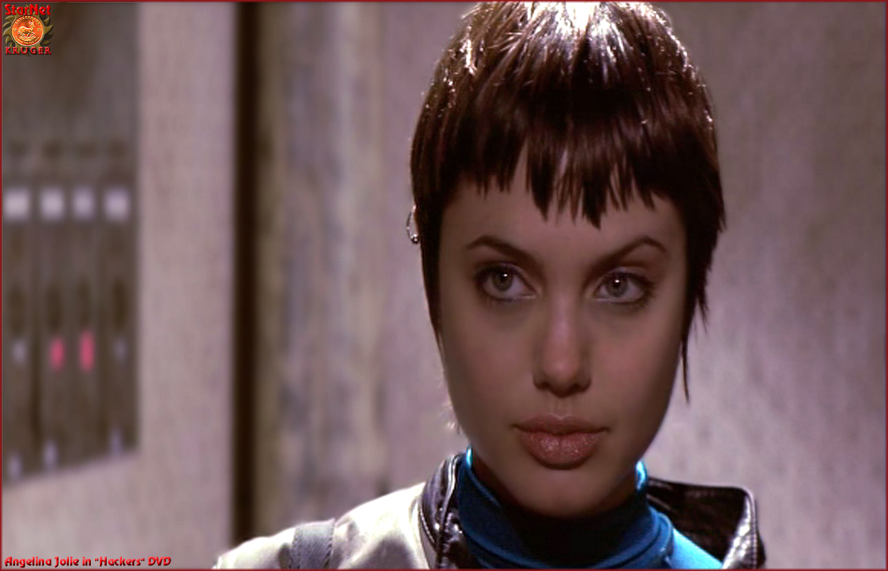 krugercaps-dvd-003-Angelina_Jolie@Hackers.jpg 148.2K