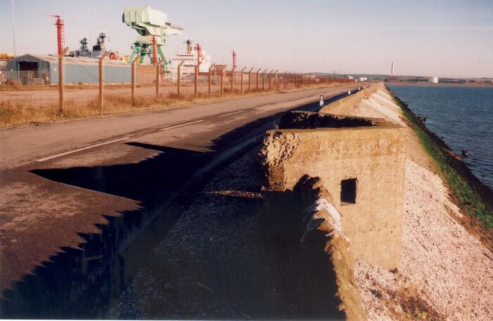 Remains of Barrow Dock pill-box type F/W24.