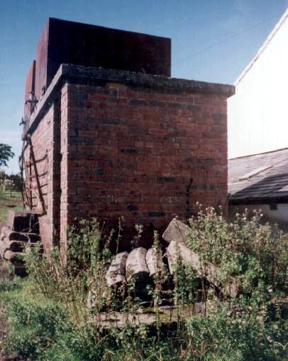 The blast-wall end.