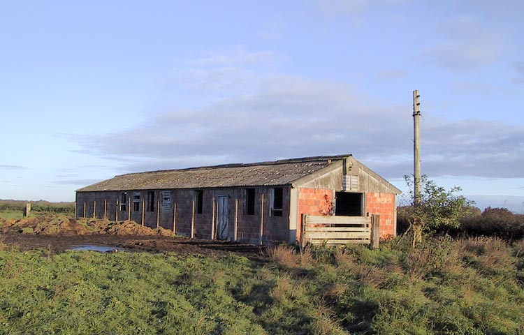 The wireless hut looking north.