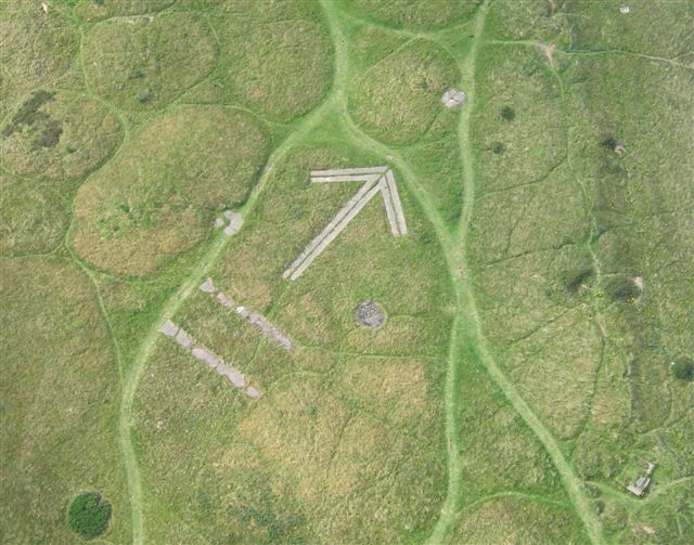 Range target arrow at Mawbray.  Photograph by Simon Ledingham.