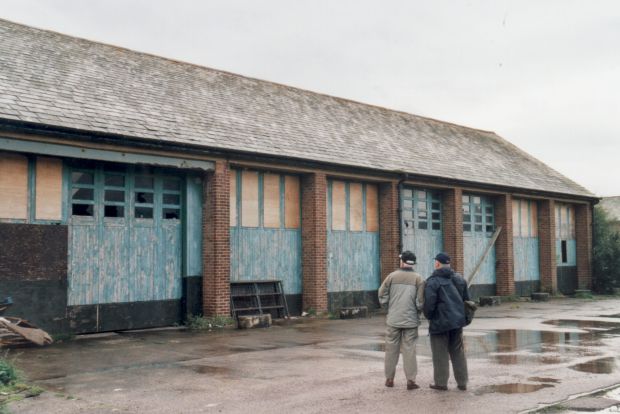 M/T Sheds