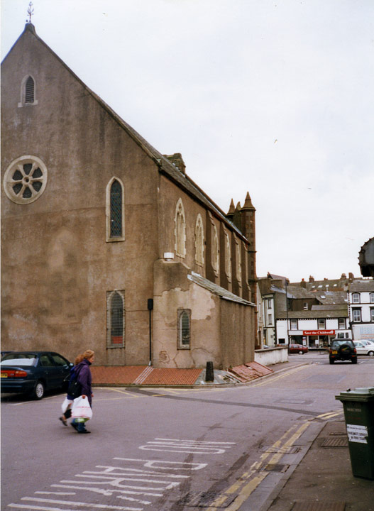 Looking east up Sanderson Street.